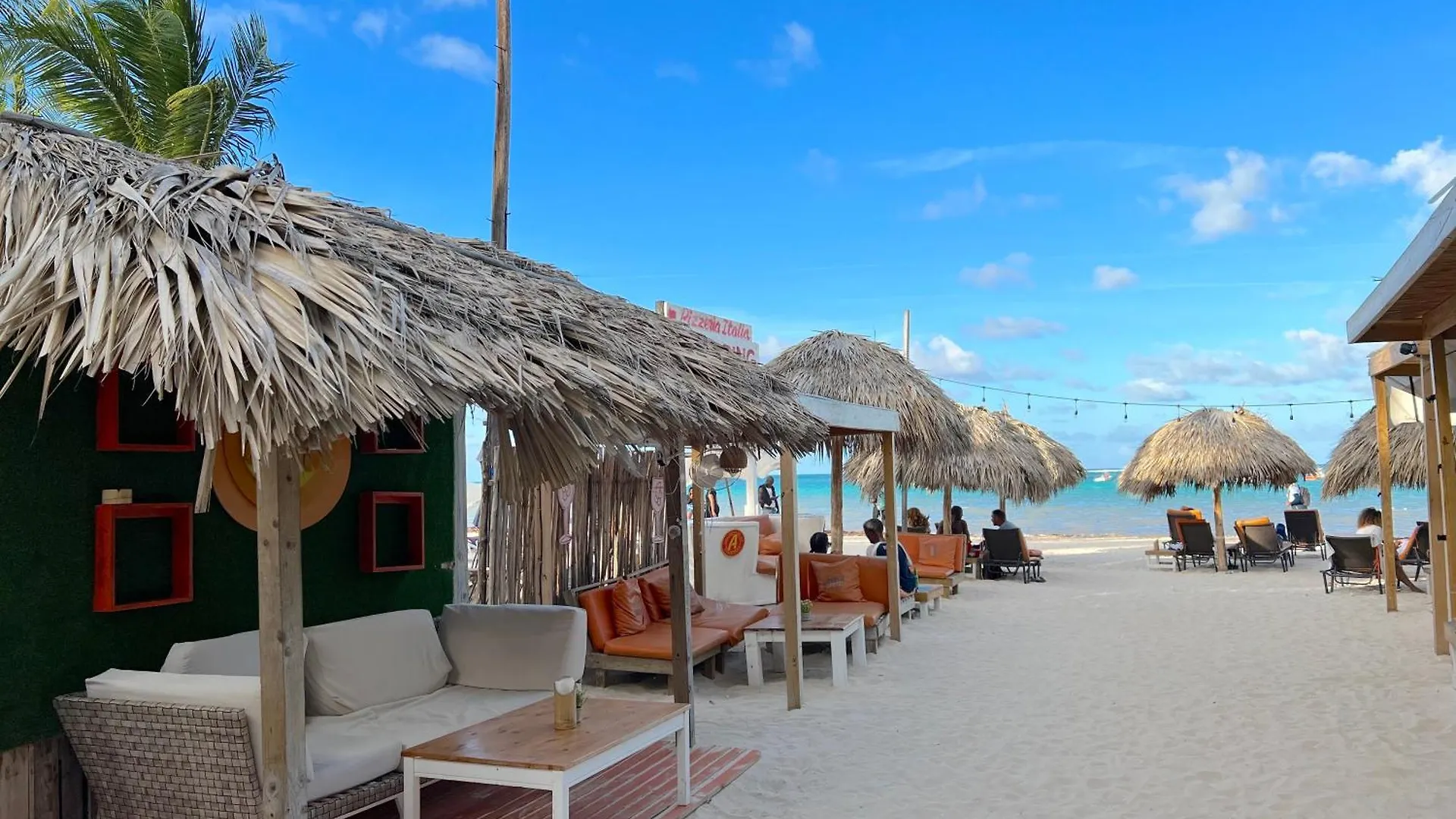 Vacation Suites With Rooftop Pool, Spa, Restaurants - Playa Los Corales Punta Cana Den Dominikanske Republik